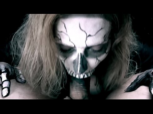 ❤️ Une fille démoniaque suce une bite avec sa bouche noire et avale le sperme. ❌  Sexe at porn fr.cassino-vulkan646.ru ️❤